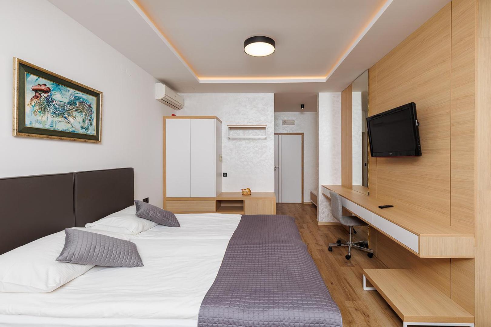 Hotel Gostilna Mueller Črnomelj Zewnętrze zdjęcie