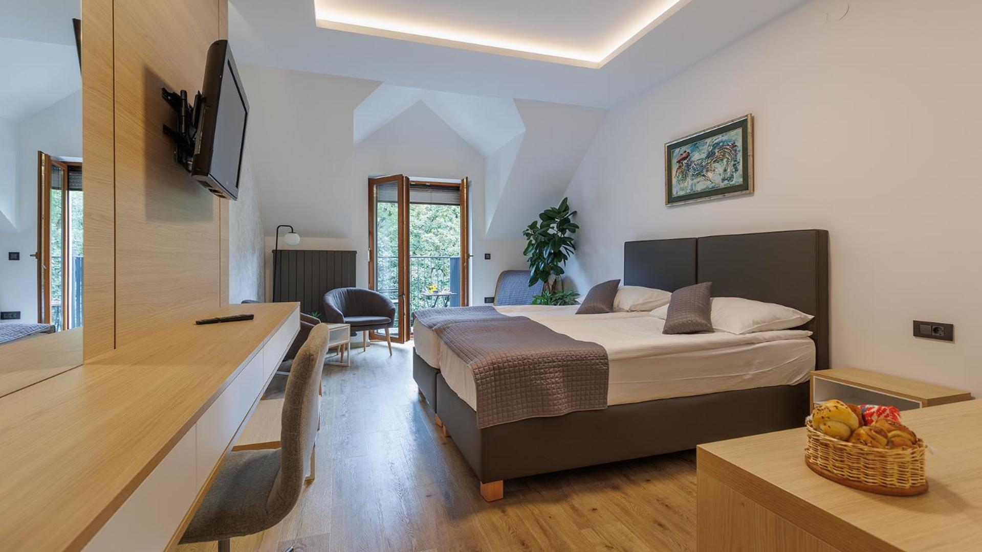 Hotel Gostilna Mueller Črnomelj Zewnętrze zdjęcie