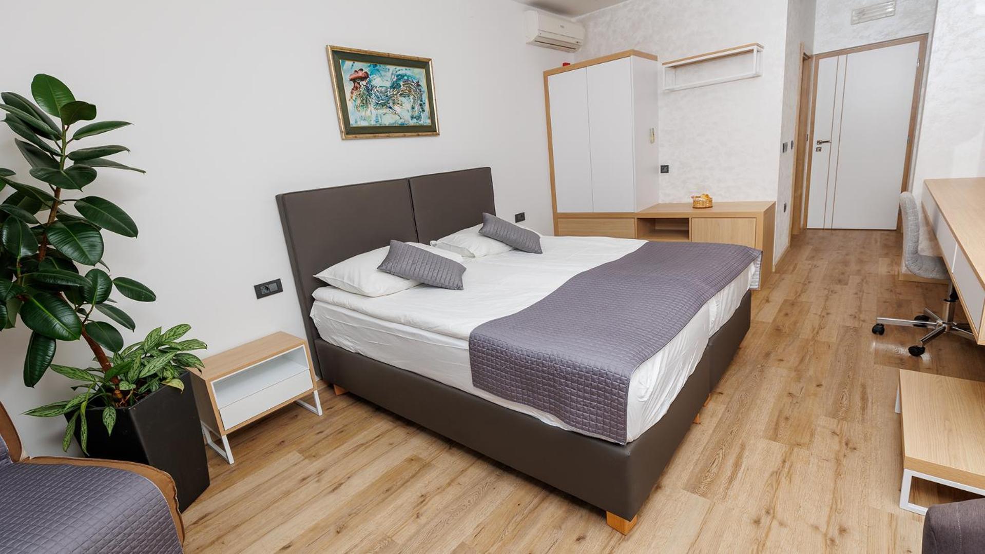 Hotel Gostilna Mueller Črnomelj Zewnętrze zdjęcie